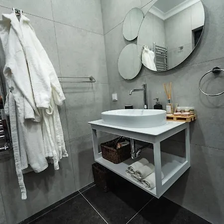 Borovete Mountain Luxury アパート ボロヴェッツ