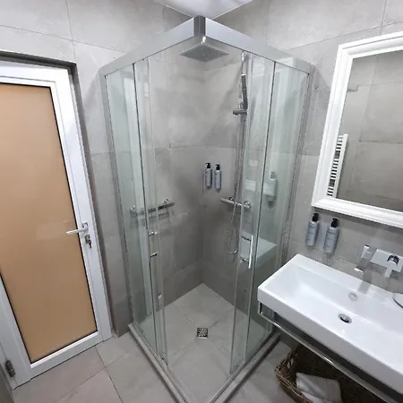 Borovete Mountain Luxury *